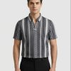 Men’s Geometric Patterned Polo – Monochrome Vertical Stripe (DRY-FIT)