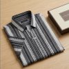 Men’s Geometric Patterned Polo – Monochrome Vertical Stripe (DRY-FIT)
