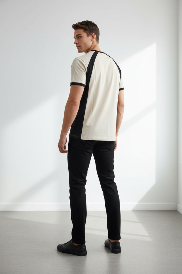 Retro Panel Essential Tee – Cream & Black